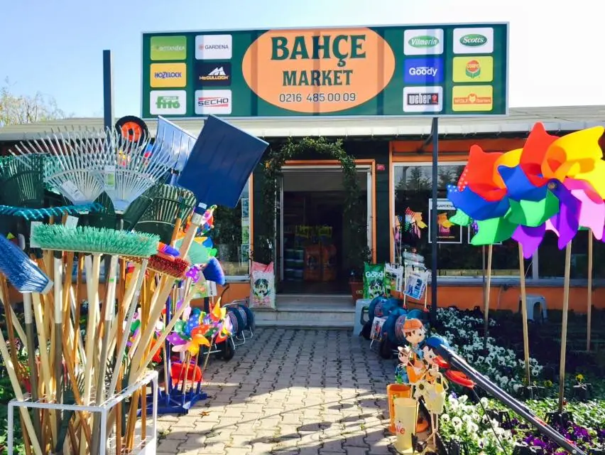 İsveş Ziraat – Bahçe Market mağaza cephesi