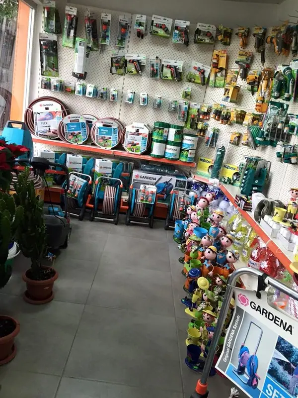 Hortum makaraları ve sulama ürünleri reyonu